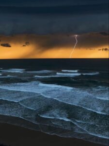 Stormy weather AESTHETIC